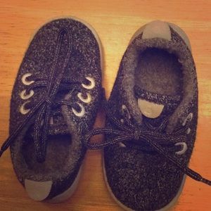 Smallbirds (kids allbirds) toddler size 5 shoes